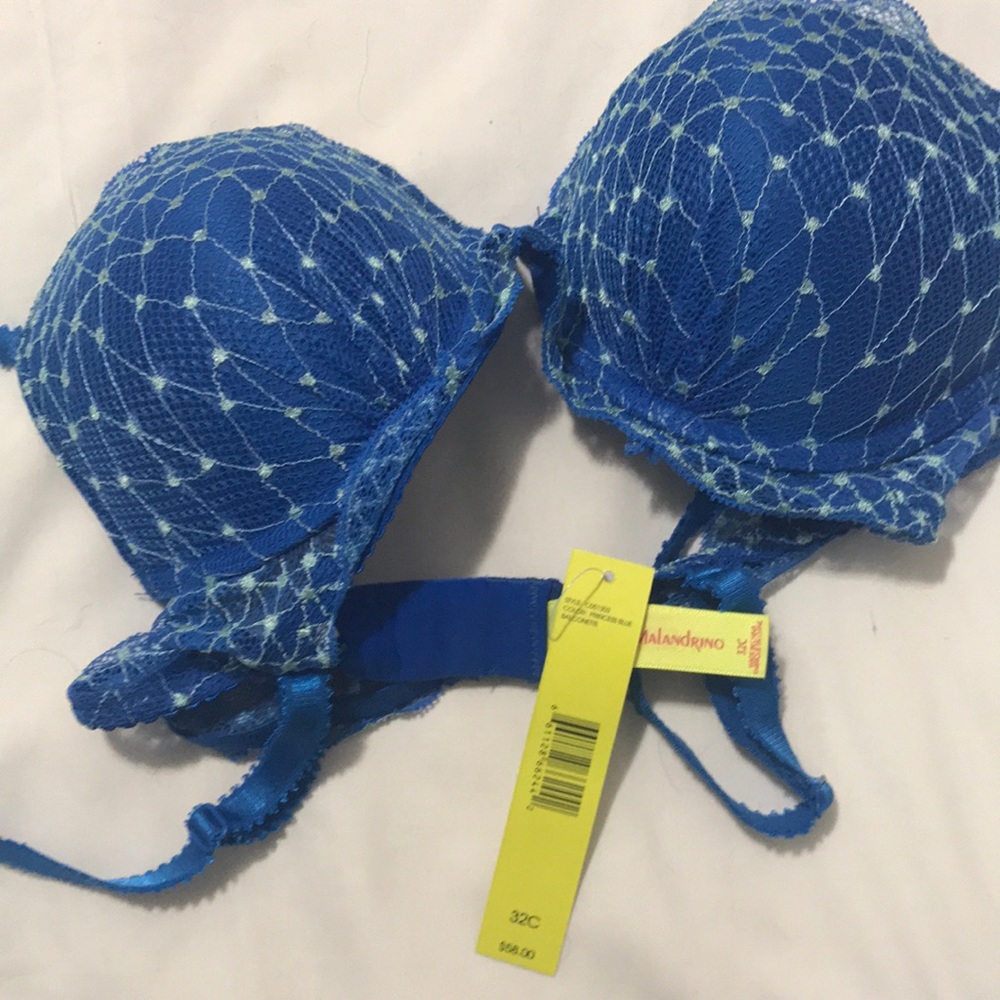 Bra - Picture 2 of 3